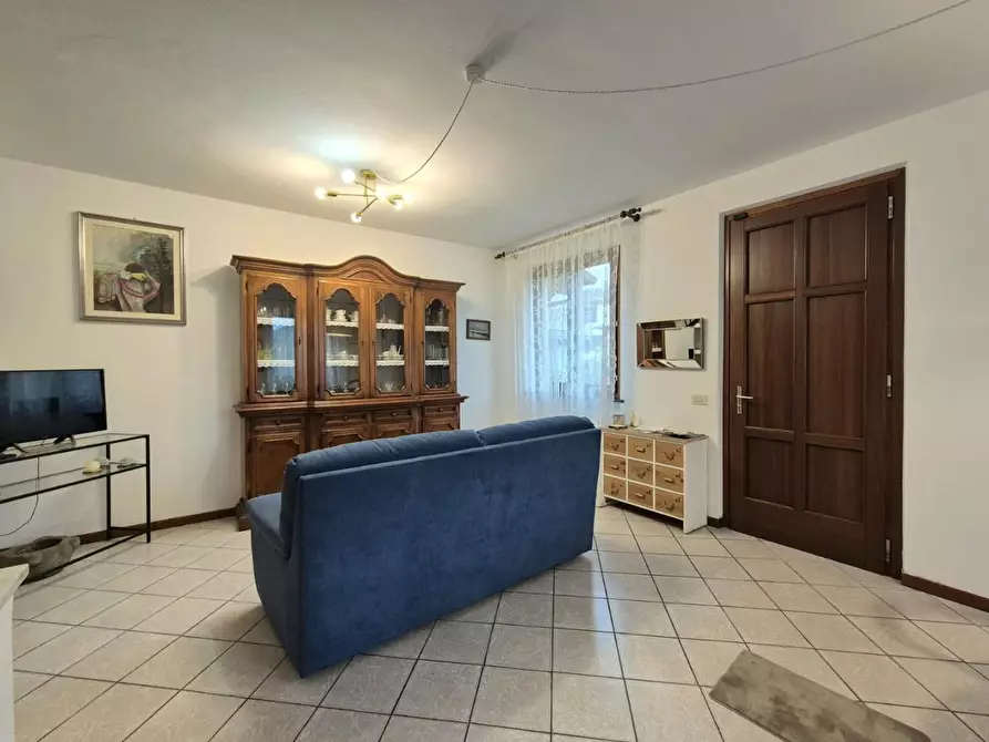 Immagine 8 di Villetta a schiera in vendita  a Pescaglia