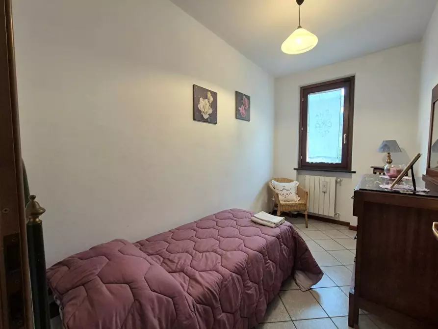 Immagine 21 di Villetta a schiera in vendita  a Pescaglia