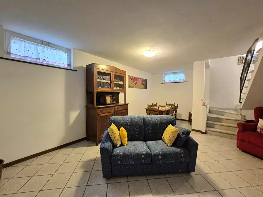 Immagine 26 di Villetta a schiera in vendita  a Pescaglia