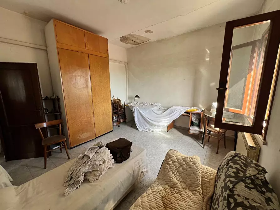 Immagine 10 di Casa colonica in vendita  a Cerreto Guidi