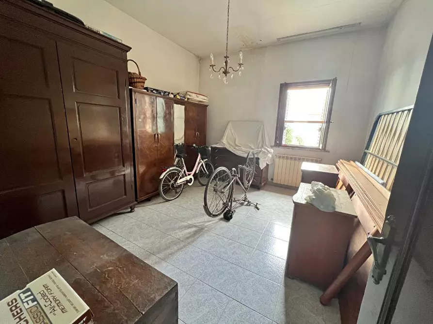 Immagine 5 di Casa colonica in vendita  a Cerreto Guidi