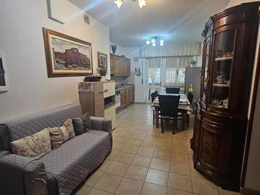 Immagine 4 di Appartamento in vendita  a Collesalvetti