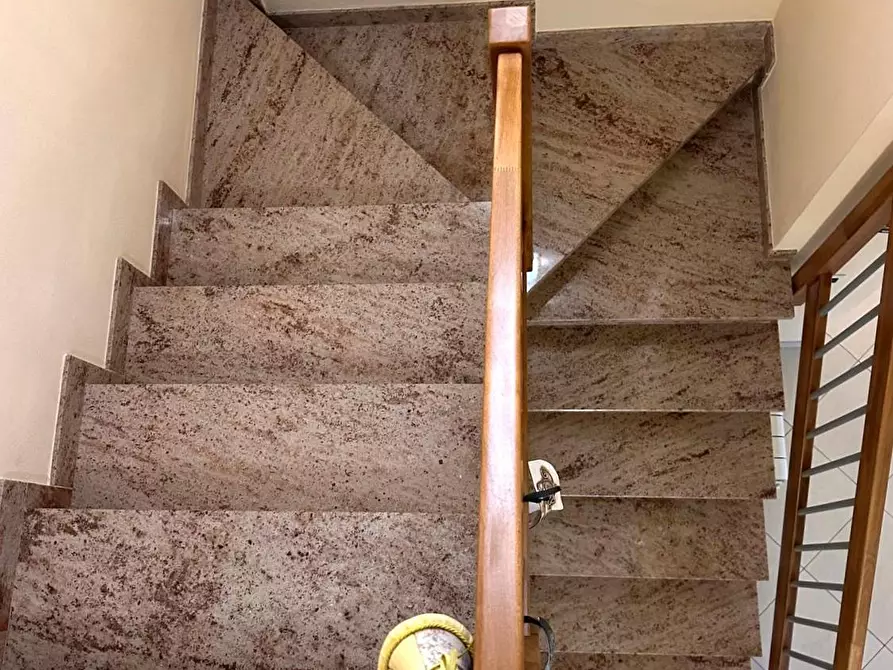 Immagine 47 di Villa in vendita  a Capannori