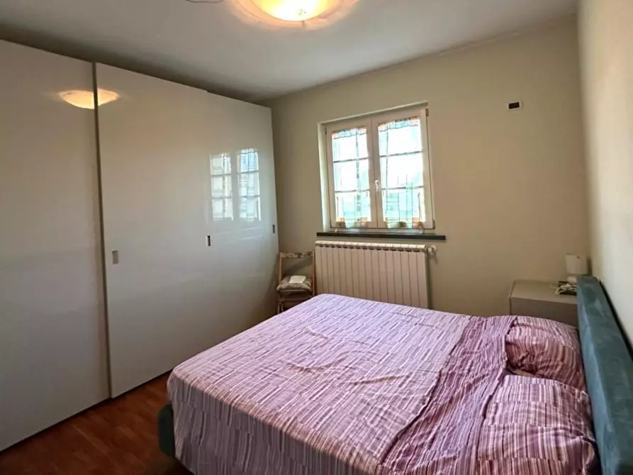 Immagine 33 di Villa in vendita  a Capannori