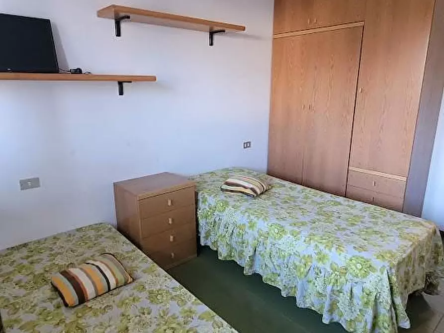 Immagine 6 di Appartamento in vendita  a Carrara