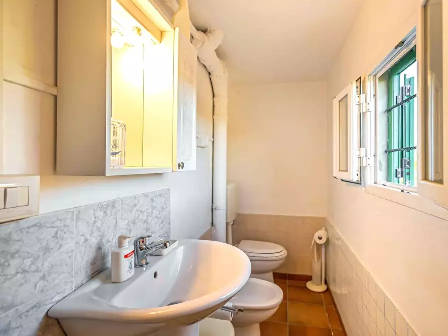 Immagine 15 di Casa indipendente in vendita  a Castelfranco Di Sotto