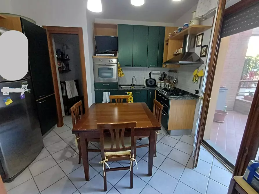 Immagine 4 di Appartamento in vendita  a Capraia E Limite