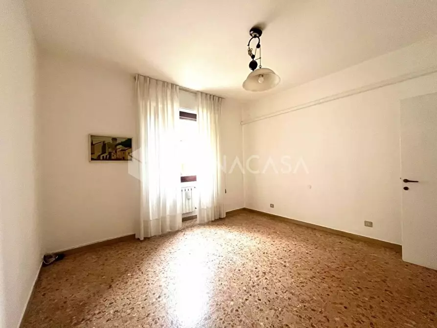 Immagine 15 di Appartamento in vendita  a Pontedera