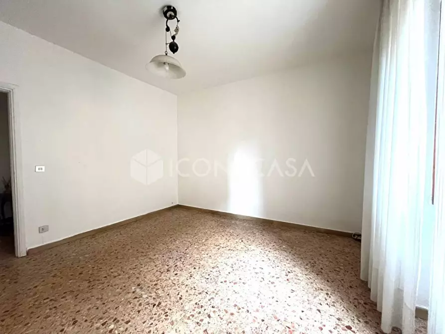 Immagine 17 di Appartamento in vendita  a Pontedera