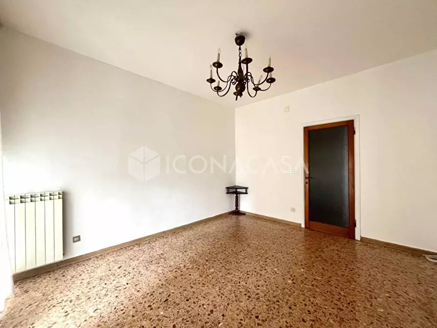 Immagine 4 di Appartamento in vendita  a Pontedera