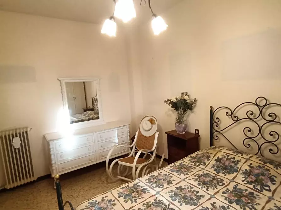 Immagine 9 di Appartamento in vendita  a Pisa