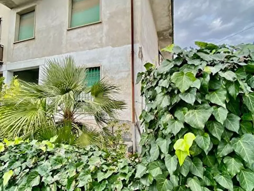 Immagine 1 di Terratetto in vendita  a Montecatini Terme