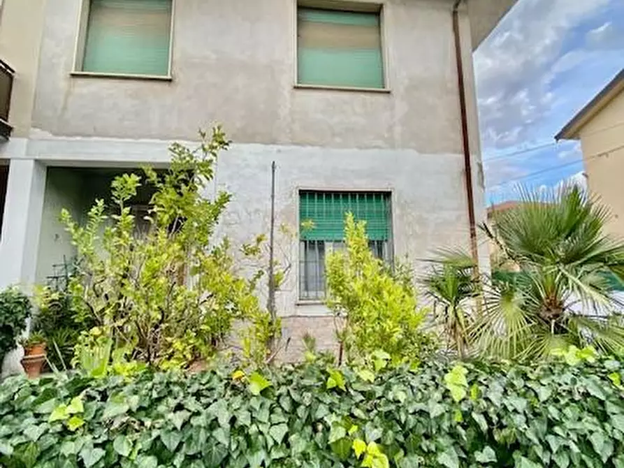 Immagine 18 di Terratetto in vendita  a Montecatini Terme