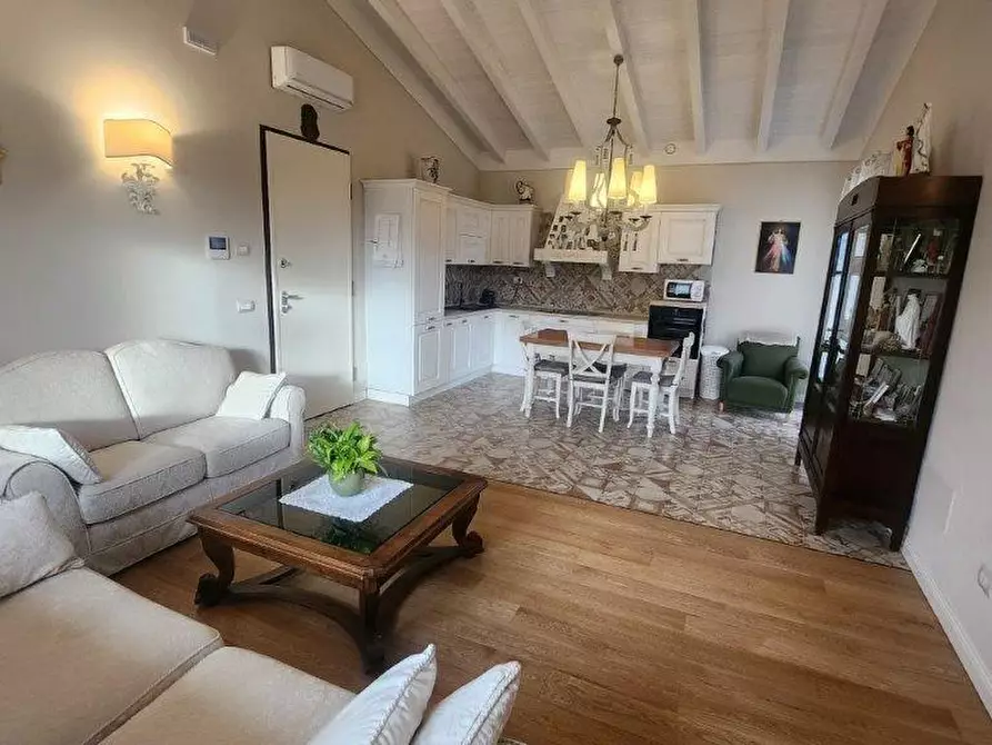 Immagine 7 di Appartamento in vendita  a Bientina