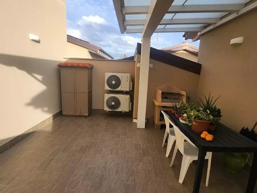 Immagine 22 di Appartamento in vendita  a Bientina