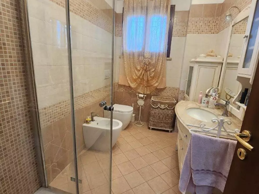 Immagine 14 di Appartamento in vendita  a Cascina