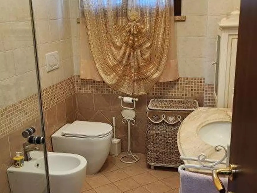 Immagine 13 di Appartamento in vendita  a Cascina