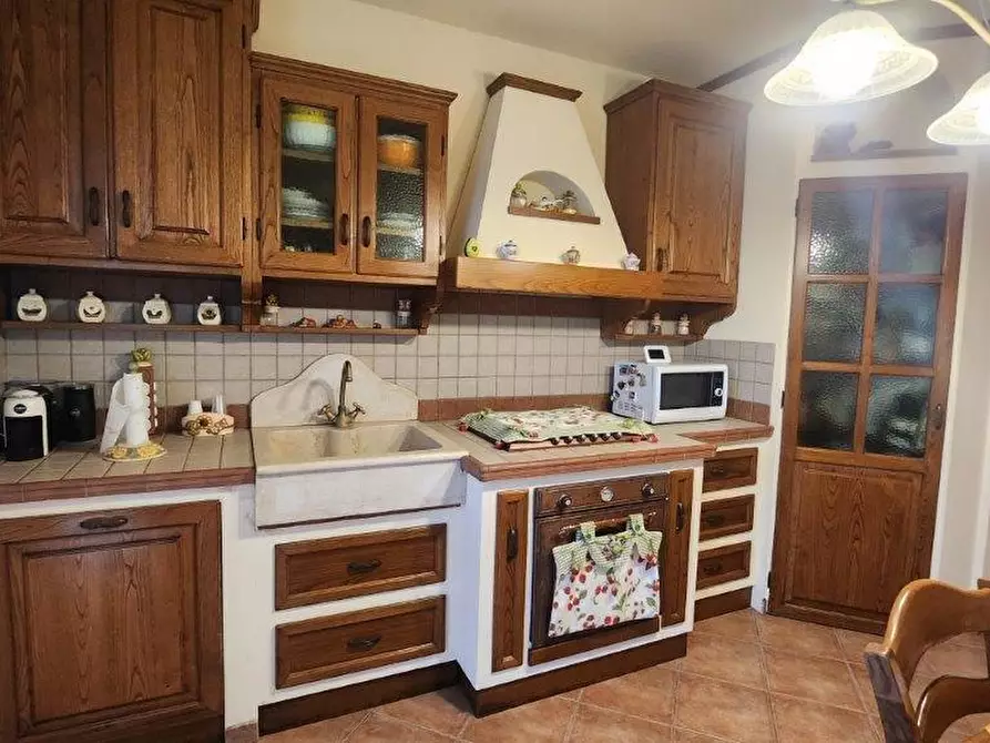 Immagine 4 di Appartamento in vendita  a Cascina