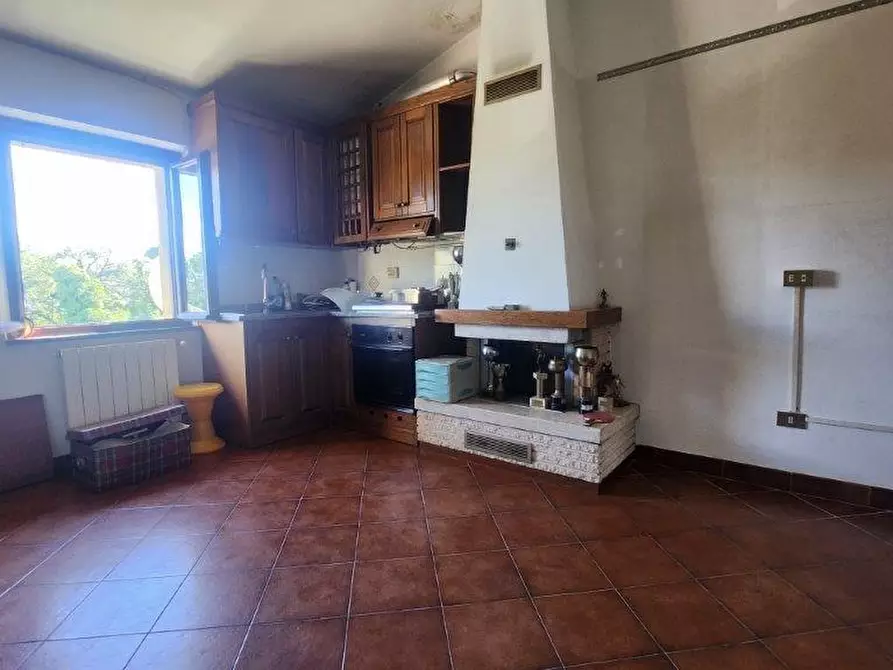 Immagine 6 di Appartamento in vendita  a Vicopisano