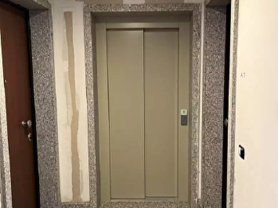 Immagine 3 di Appartamento in vendita  a Settimo Torinese