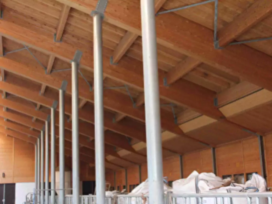 Immagine 3 di Casa colonica in vendita  a Sauze Di Cesana