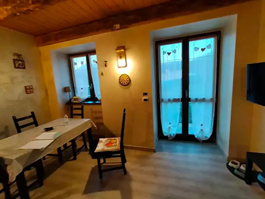 Immagine 5 di Casa semindipendente in vendita  a Cumiana