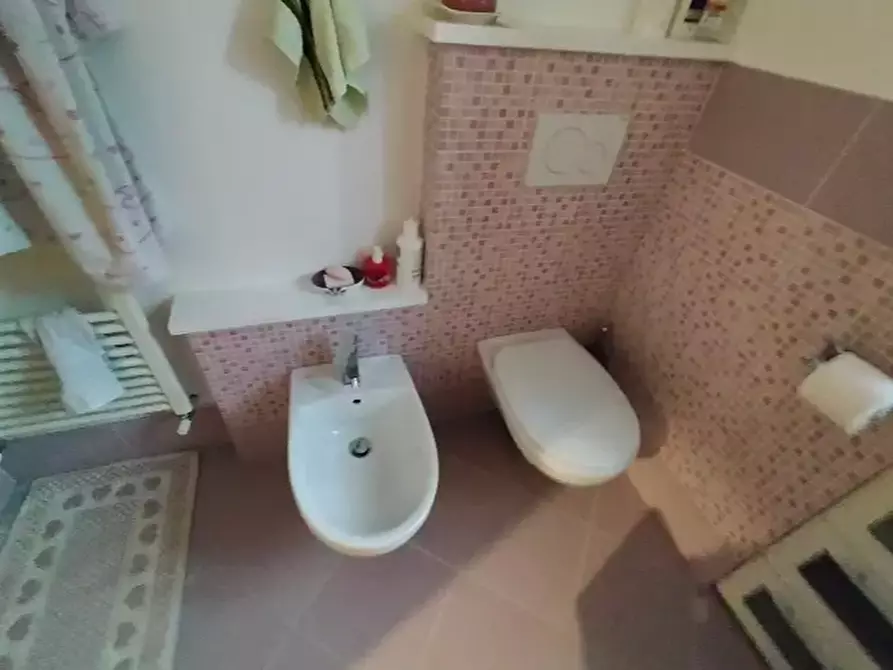 Immagine 9 di Casa semindipendente in vendita  a Cumiana