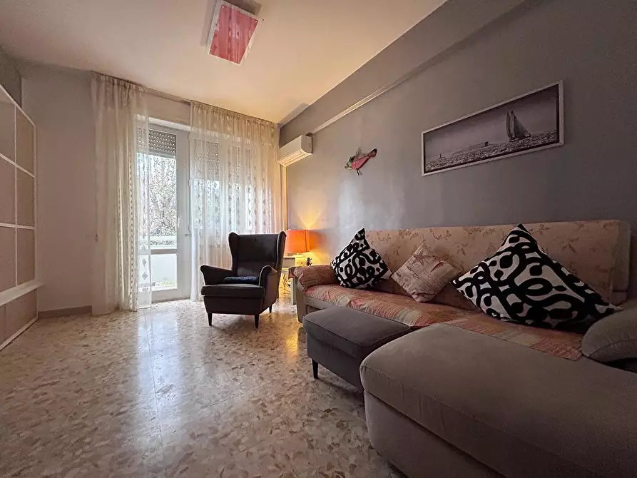 Immagine 3 di Appartamento in vendita  a Livorno