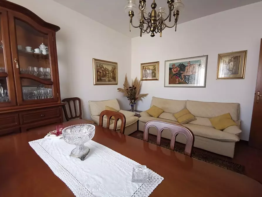 Immagine 10 di Appartamento in vendita  a Cerreto Guidi