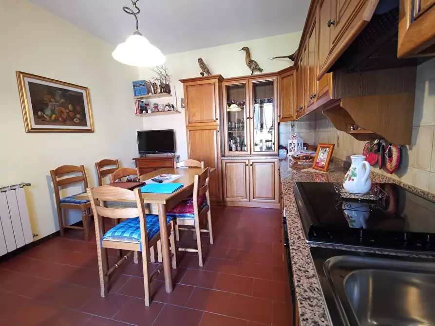 Immagine 2 di Appartamento in vendita  a Cerreto Guidi