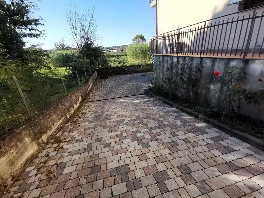 Immagine 3 di Appartamento in vendita  a Cerreto Guidi