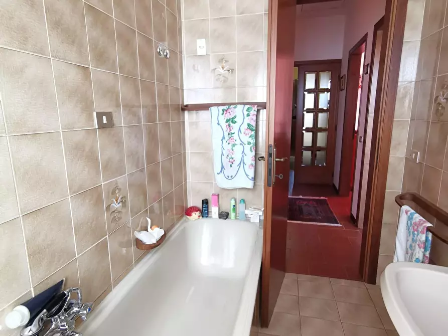 Immagine 28 di Appartamento in vendita  a Cerreto Guidi