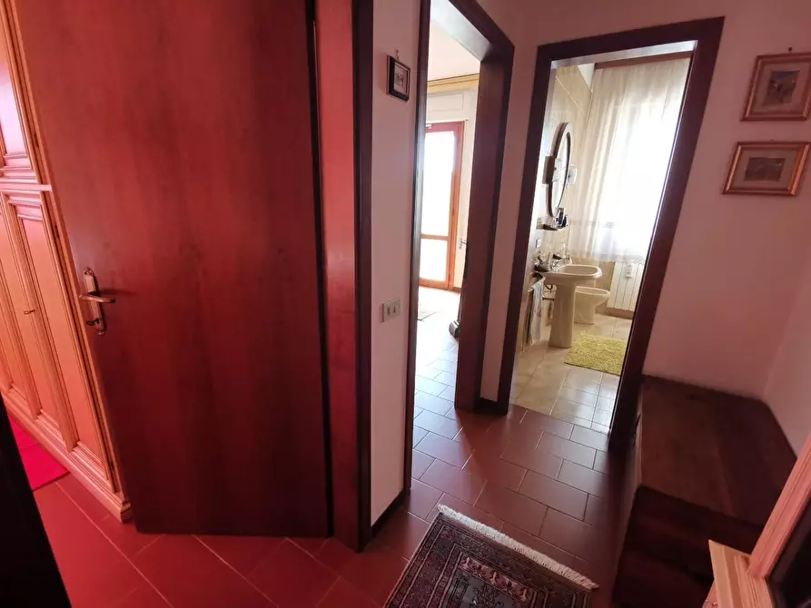 Immagine 15 di Appartamento in vendita  a Cerreto Guidi