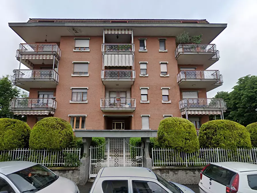 Immagine 2 di Appartamento in vendita  a Ciriè