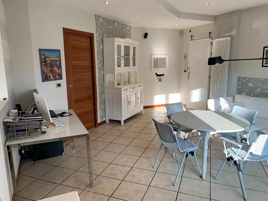 Immagine 5 di Appartamento in vendita  a Ciriè