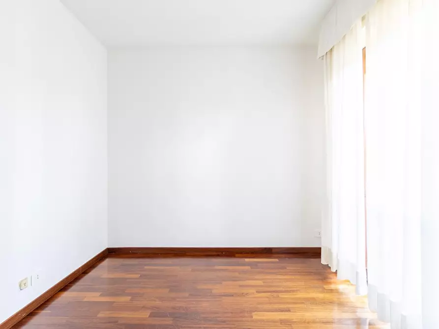 Immagine 40 di Appartamento in affitto  a Empoli