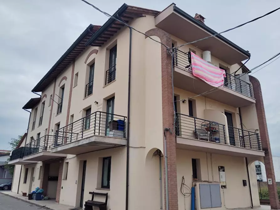 Immagine 2 di Appartamento in vendita  a Santa Croce Sull'arno