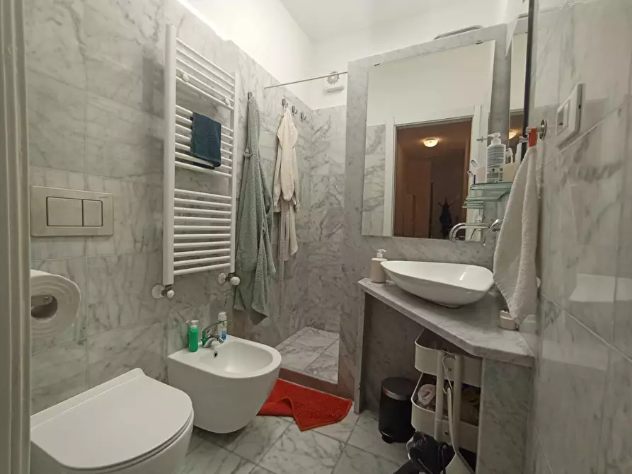 Immagine 10 di Appartamento in vendita  a Pisa