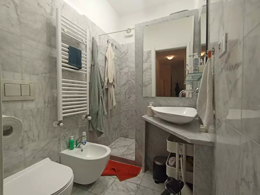 Immagine 15 di Appartamento in vendita  a Pisa