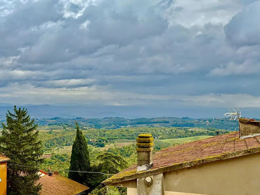Immagine 10 di Appartamento in vendita  a Montaione