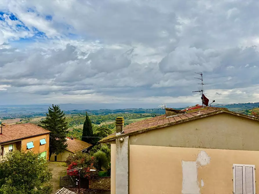 Immagine 9 di Appartamento in vendita  a Montaione