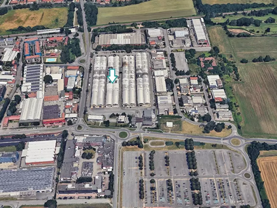 Immagine 3 di Attività artigianale in vendita  a Vimodrone