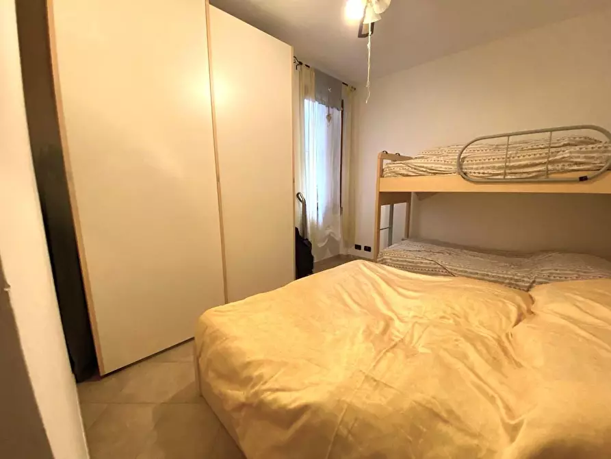 Immagine 8 di Appartamento in vendita  a Massa