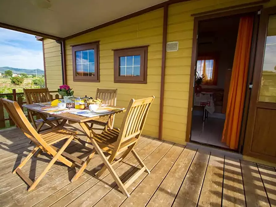 Immagine 15 di Casa colonica in vendita  a Castagneto Carducci