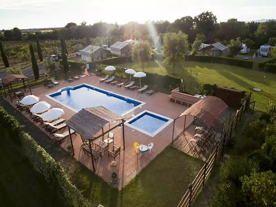 Immagine 5 di Casa colonica in vendita  a Castagneto Carducci