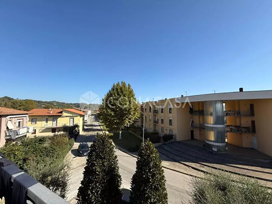 Immagine 15 di Appartamento in vendita  a Santa Maria A Monte