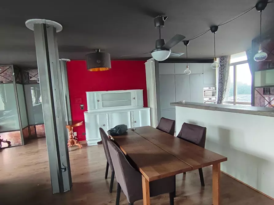 Immagine 12 di Appartamento in vendita  a Pisa