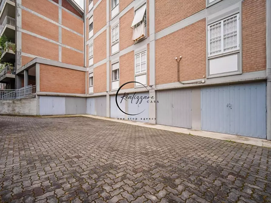 Immagine 25 di Appartamento in vendita  a Reggio Nell'emilia