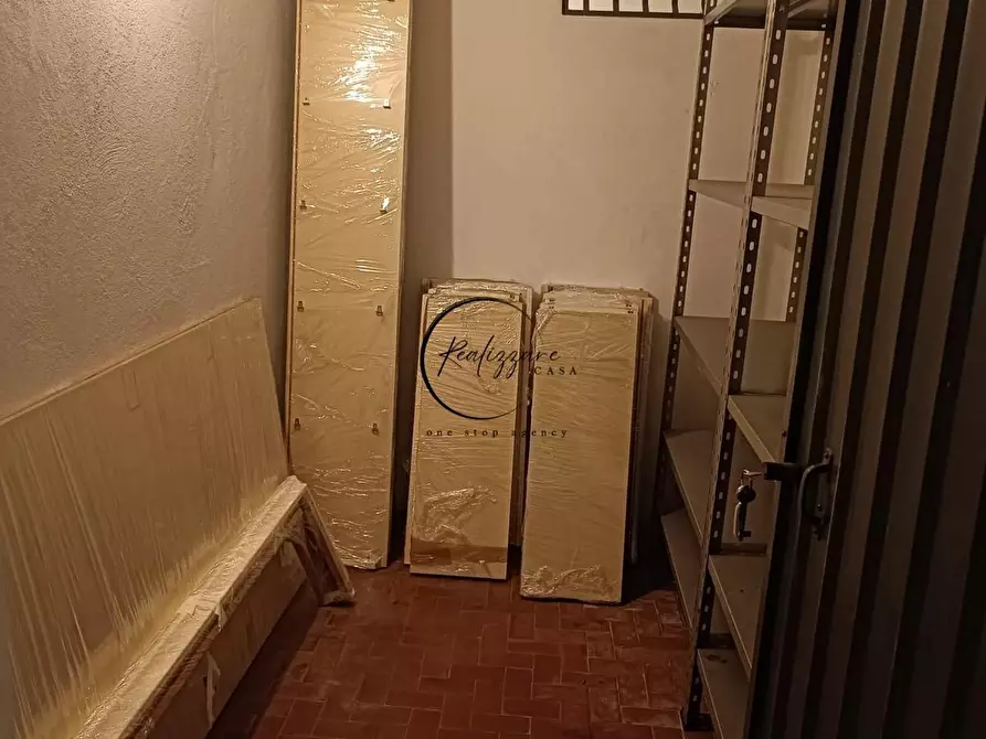 Immagine 8 di Appartamento in vendita  a Reggio Nell'emilia