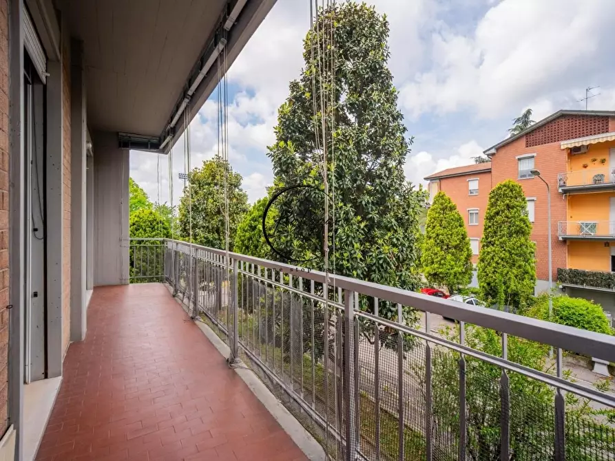 Immagine 9 di Appartamento in vendita  a Reggio Nell'emilia